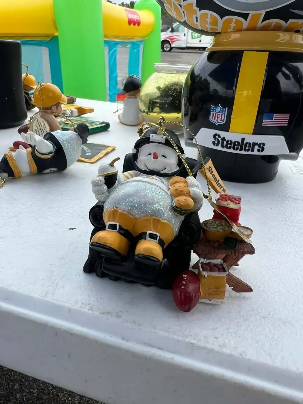 The Bradford Exchange Pittsburgh Steelers Snowman Game Day Figurine Ornament